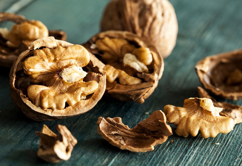 Walnuts: Brain-Boosting Nuts for Lasting Energy