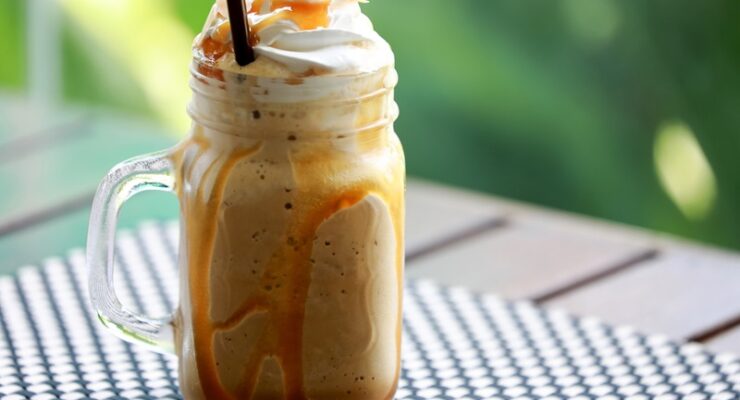 caramel apple protein shake