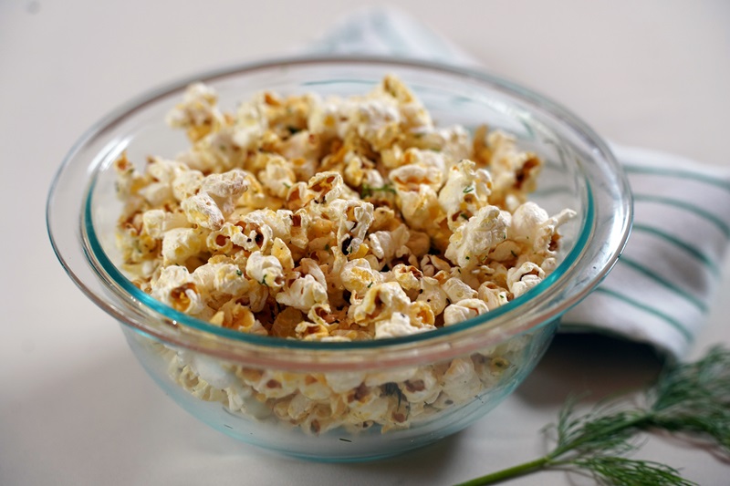 Dill Pickle Seasoned Popcorn