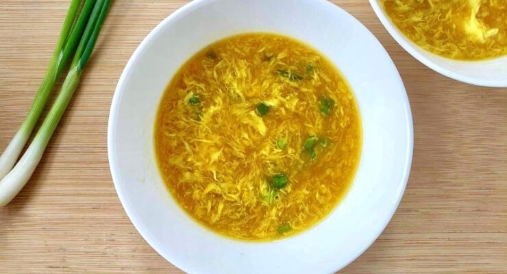 simple egg drop soup with green onions