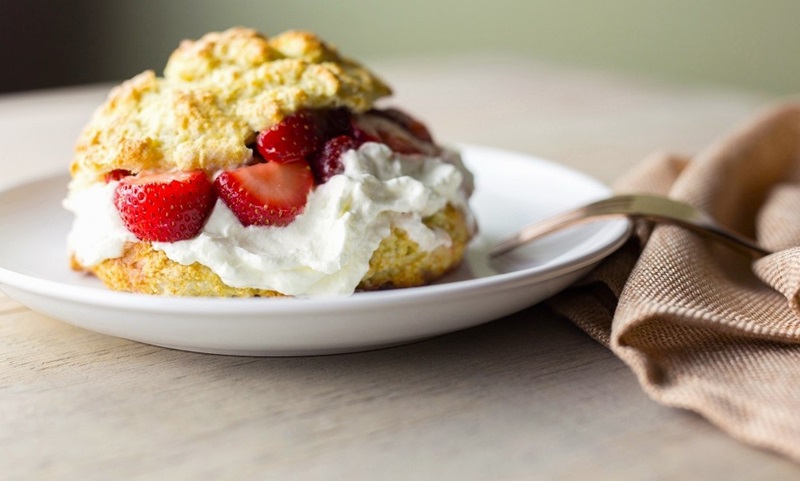 Healthy Strawberry Shortcake