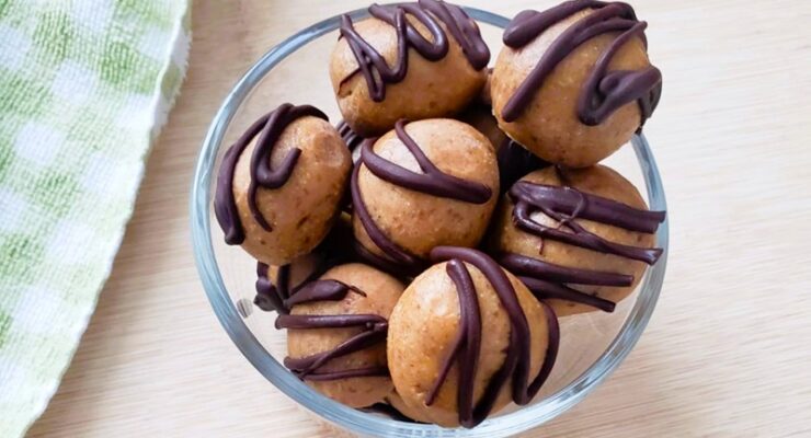No-Bake Healthy Peanut Butter Balls